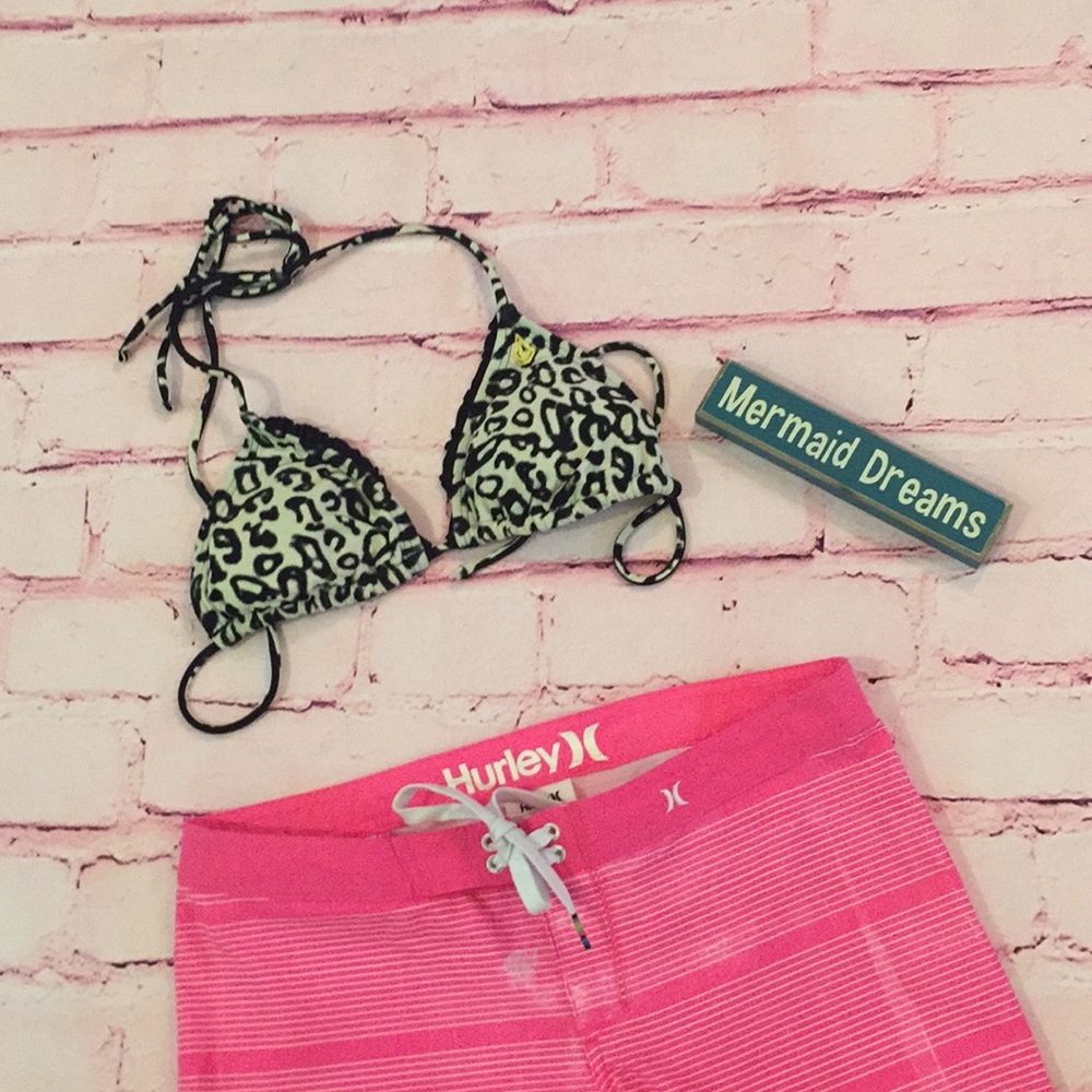 Volcom Leopard Bikini Top - Picture 3 of 4